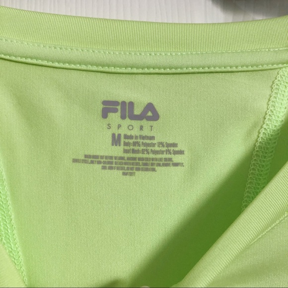 ✨NWOT✨ FILA Sport Athletic Top - Picture 2 of 3